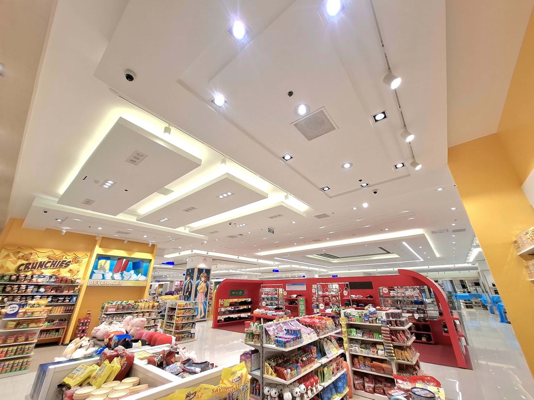 Department store finished aisle