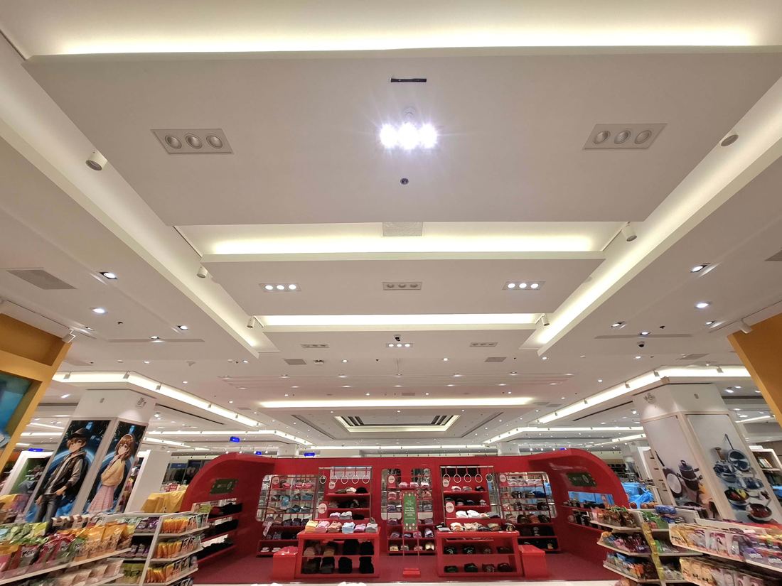 Department store finished ceiling and lighting